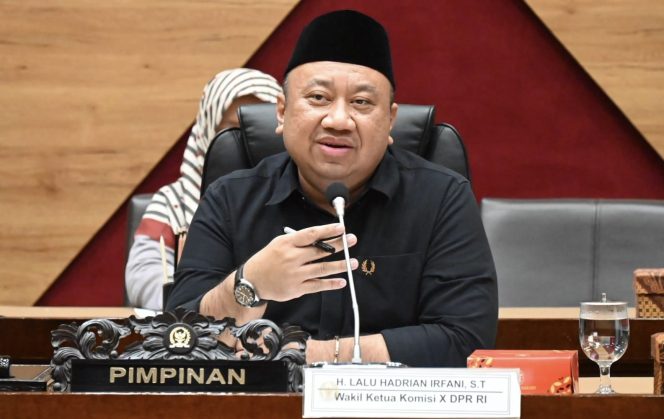 
					UU APBN Digugat ke MK, DPR MBG Tak Pakai Dana Pendidikan