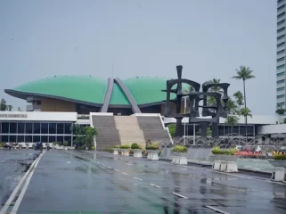 ambang batas parlemen